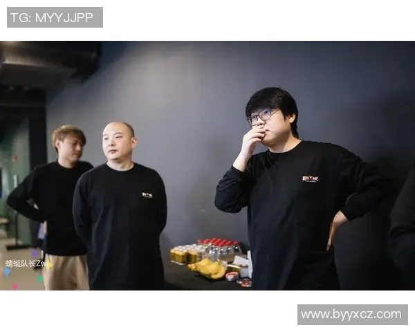 DOTA2热议V5战队状态引发广泛讨论与争议分析