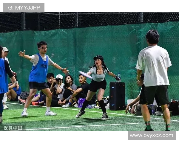 广州飞盘队在飞盘意识排行榜中荣登第九名展现出强劲实力与团队合作精神