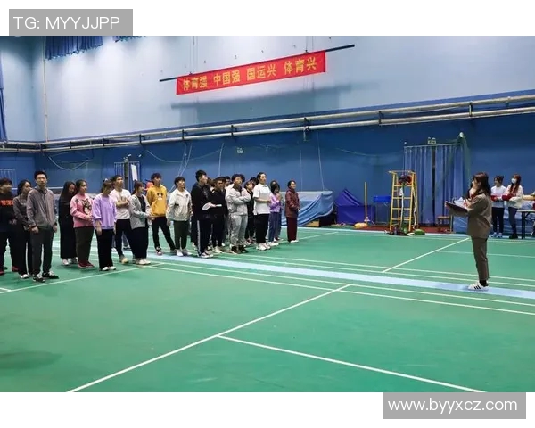 深圳羽毛球队的灵活性探讨与发展策略分析 深圳羽毛球队的灵活性探讨与发展策略分析