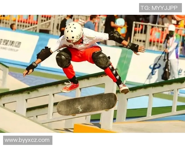 滑板装备选购指南:精选专业服装助你畅享滑板乐趣 滑板装备选购指南:精选专业服装助你畅享滑板乐趣