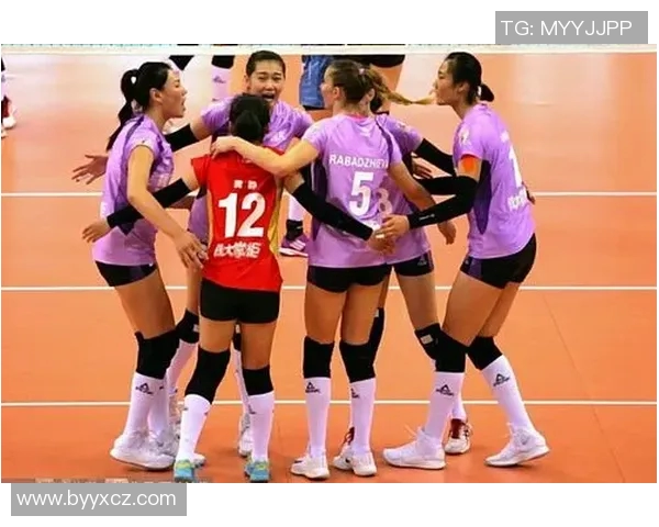 上海排球队状态飙升稳居榜首最新排球状态TOP10全面解析 上海排球队状态飙升稳居榜首最新排球状态TOP10全面解析