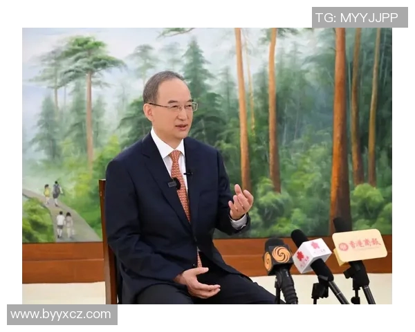 黄强专访：从青涩少年到篮球巨星的成长之路与心路历程回顾