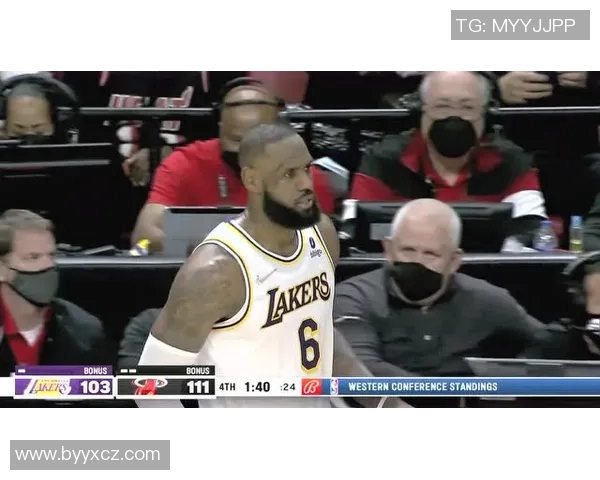 湖人队与热火队G3激战正酣谁能在总决赛中占得先机