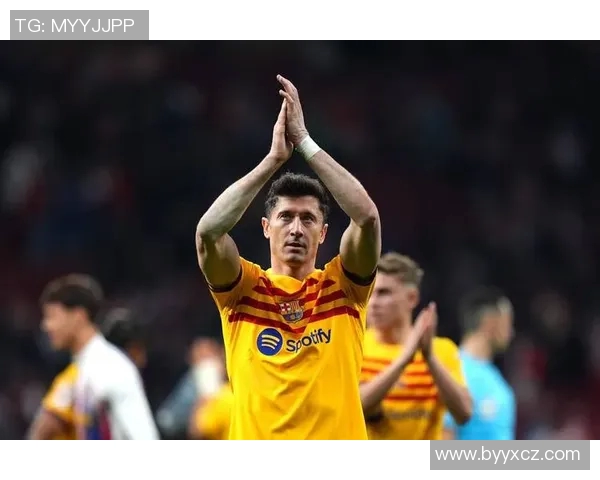 莱万在赛场上的辉煌成就与未来发展潜力的深度分析与展望