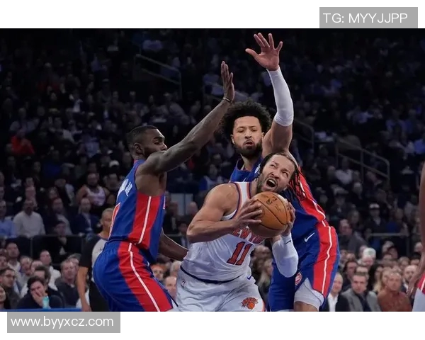 活塞与尼克斯季后赛对决回顾：历史交锋与精彩瞬间的深度分析